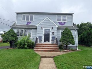25 Lyall Road, Clifton, NJ 07012