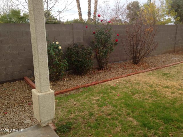 2592 E BROOKS Street, Gilbert, AZ 85296