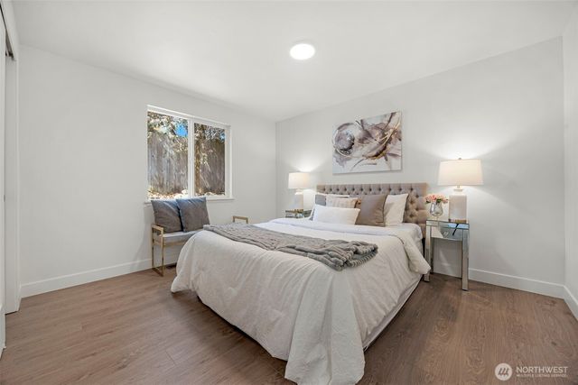 5319 201st Place SW, Lynnwood, WA 98036
