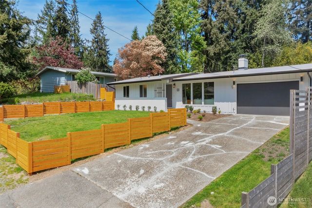 5319 201st Place SW, Lynnwood, WA 98036