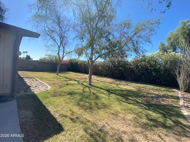 6728 W VOGEL Avenue, Peoria, AZ 85345
