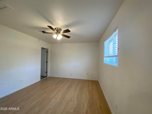 6728 W VOGEL Avenue, Peoria, AZ 85345