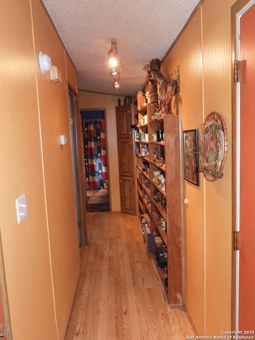 164 E 18th, Lakehills, TX 78063