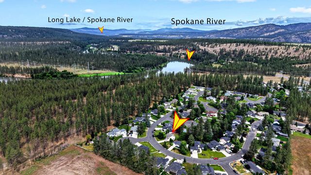 9920 N Parkside Dr, Nine Mile Falls, WA 99026