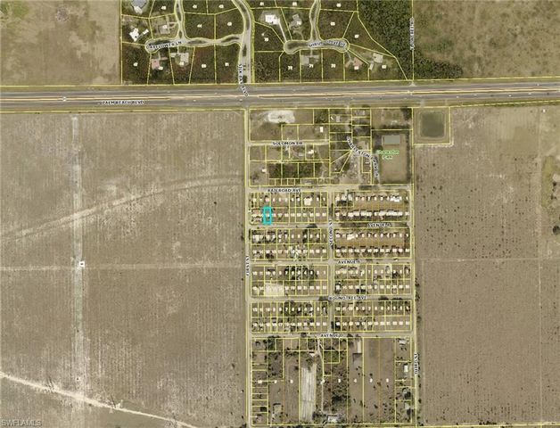 23021 Avenue A, Alva, FL 33920