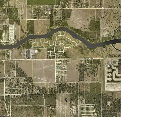 23021 Avenue A, Alva, FL 33920