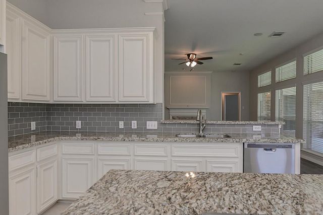 2387 Marina View Way, League City, TX 77573