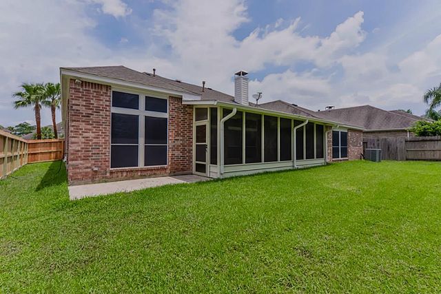 2387 Marina View Way, League City, TX 77573