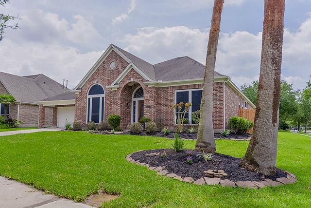 2387 Marina View Way, League City, TX 77573