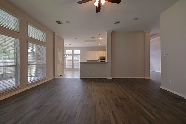 2387 Marina View Way, League City, TX 77573