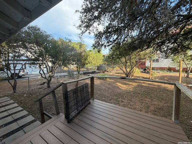 310 RIVIERA DR, Canyon Lake, TX 78133