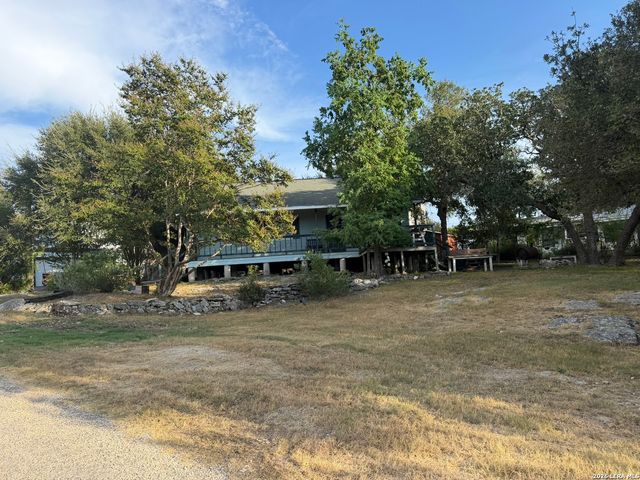 310 RIVIERA DR, Canyon Lake, TX 78133