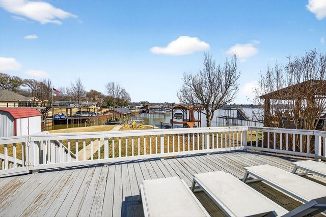 183 Seaside Drive, Gun Barrel City, TX 75156