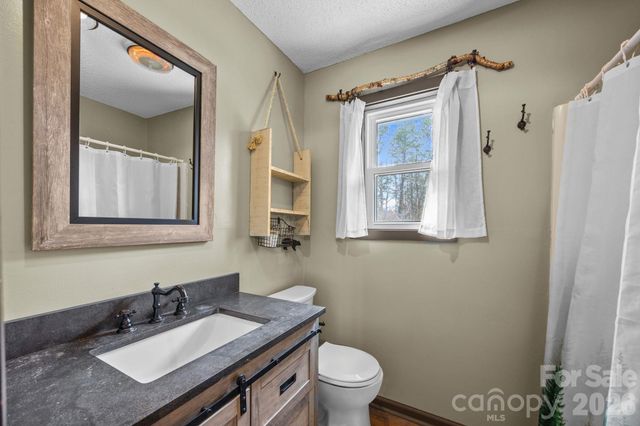 1169 Rickman Creek Road, Franklin, NC 28734