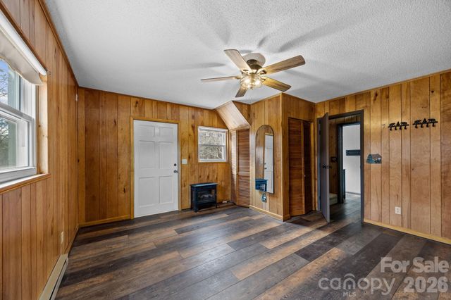 1169 Rickman Creek Road, Franklin, NC 28734