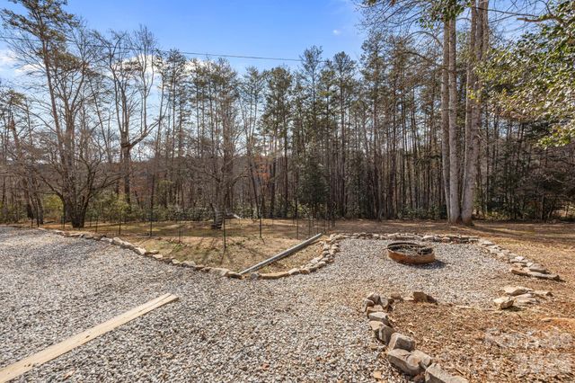 1169 Rickman Creek Road, Franklin, NC 28734