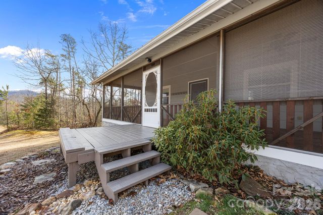 1169 Rickman Creek Road, Franklin, NC 28734