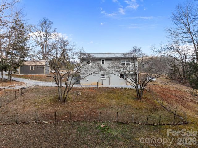 1169 Rickman Creek Road, Franklin, NC 28734