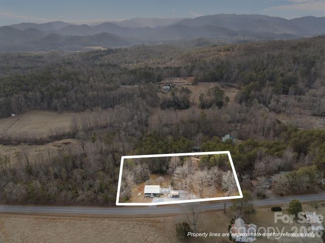 1169 Rickman Creek Road, Franklin, NC 28734