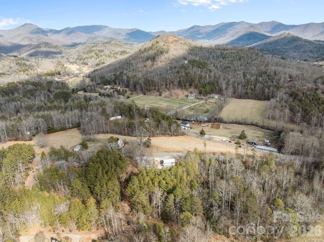 1169 Rickman Creek Road, Franklin, NC 28734