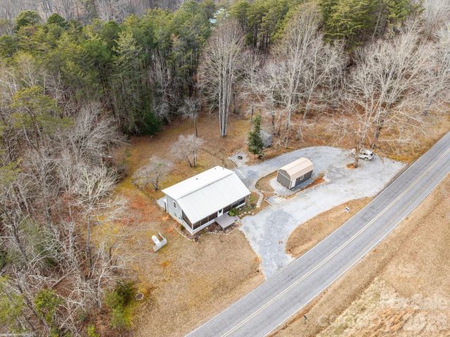 1169 Rickman Creek Road, Franklin, NC 28734