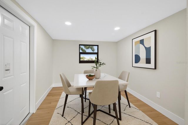 6107 COLE DRIVE, Tampa, FL 33634