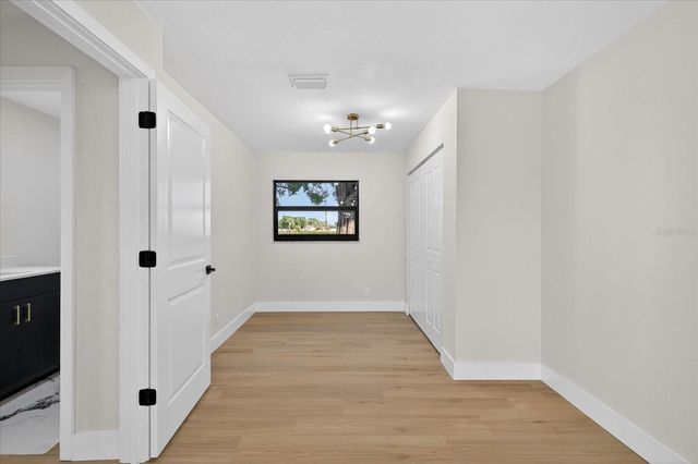 6107 COLE DRIVE, Tampa, FL 33634