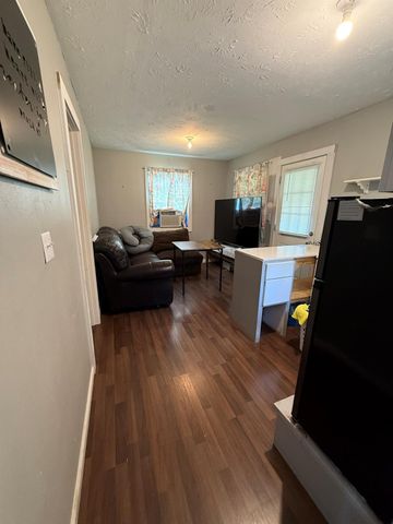 8380 Shady Lane, Bryan, TX 77808