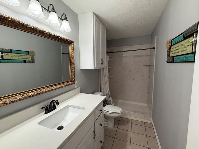 8380 Shady Lane, Bryan, TX 77808