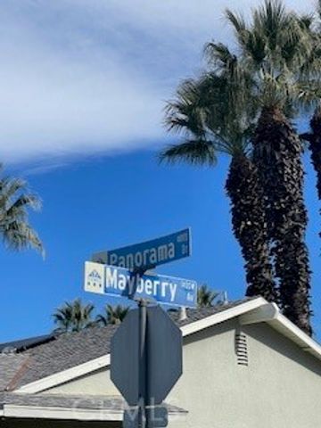 1380 Teakwood, Hemet, CA 92543