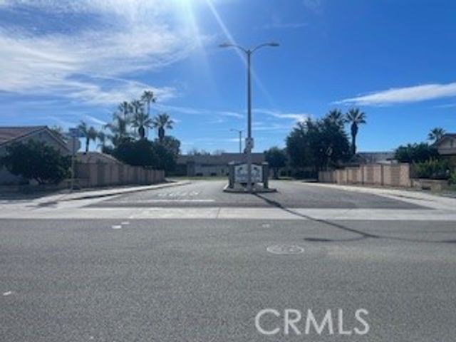 1380 Teakwood, Hemet, CA 92543