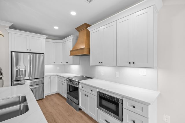 56 Deer Valley Cir, Winchester, TN 37398