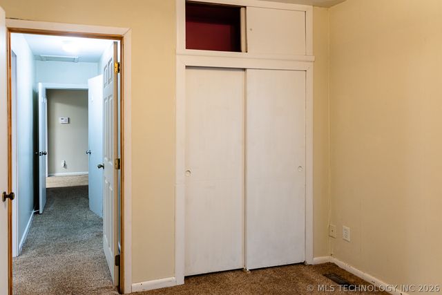 28360 Arbeka Road, Henryetta, OK 74437