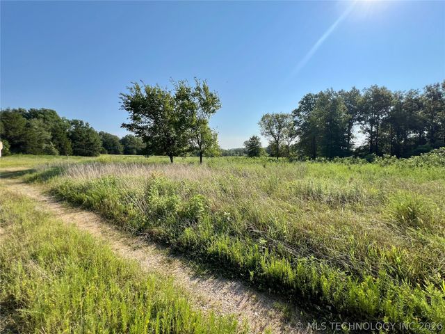 28360 Arbeka Road, Henryetta, OK 74437