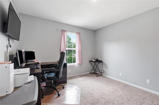 903 Silver Lake Circle, Raymore, MO 64083