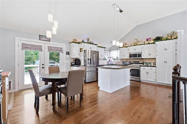 903 Silver Lake Circle, Raymore, MO 64083