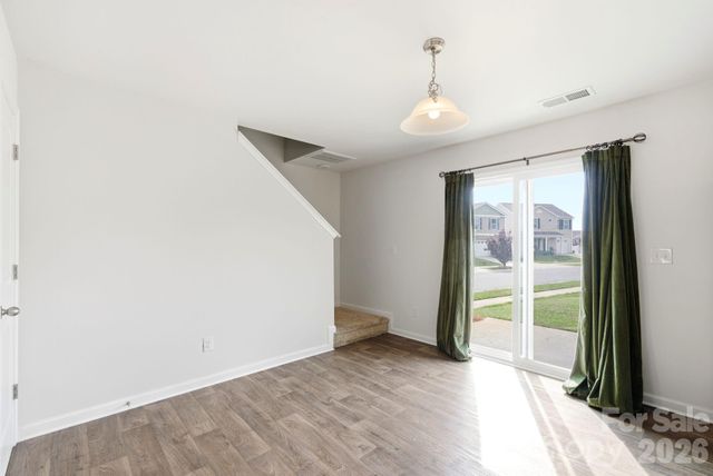 3157 Green Apple Drive, Dallas, NC 28034