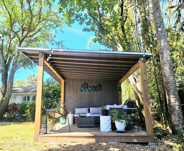 416 HOPKINS Street, Neptune Beach, FL 32266