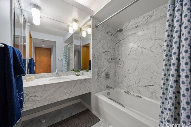 1330 Ala Moana Boulevard 3306, Honolulu, HI 96814