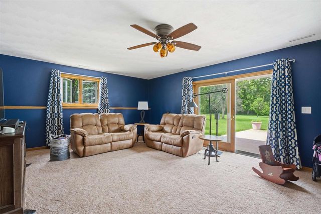 926 MILLBROOK DRIVE, Neenah, WI 54956