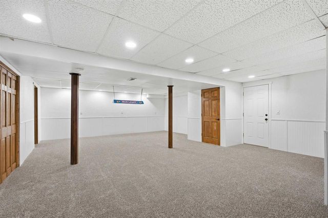 926 MILLBROOK DRIVE, Neenah, WI 54956
