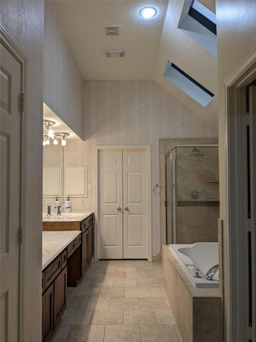 635 Avery Drive, Sugar Land, TX 77479