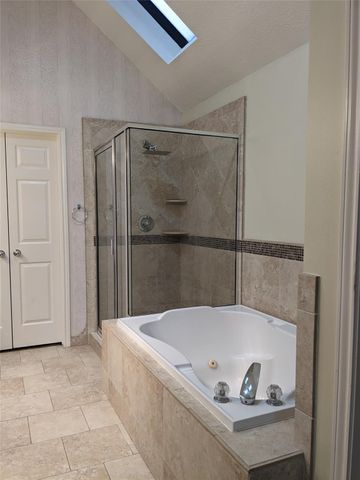 635 Avery Drive, Sugar Land, TX 77479