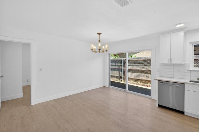 10457 Rockingham Dr, Rancho Cordova, CA 95670