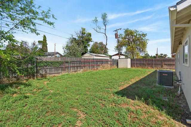 10457 Rockingham Dr, Rancho Cordova, CA 95670