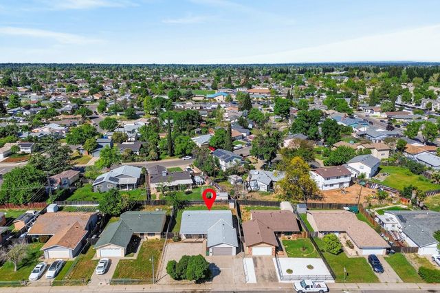 10457 Rockingham Dr, Rancho Cordova, CA 95670