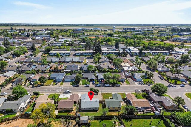 10457 Rockingham Dr, Rancho Cordova, CA 95670