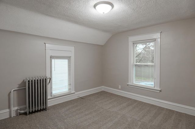 3815 2nd Avenue S, Minneapolis, MN 55409