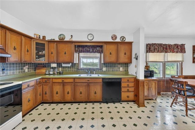 19625 NE 128th Street, Kearney, MO 64060