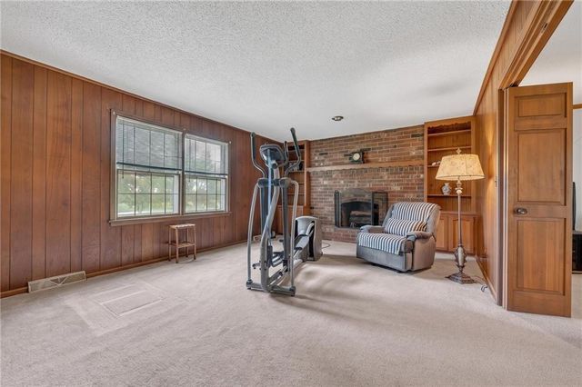19625 NE 128th Street, Kearney, MO 64060